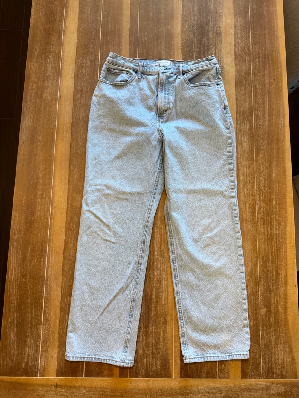 Abercrombie & Fitch Light Wash Straight Leg Jeans
